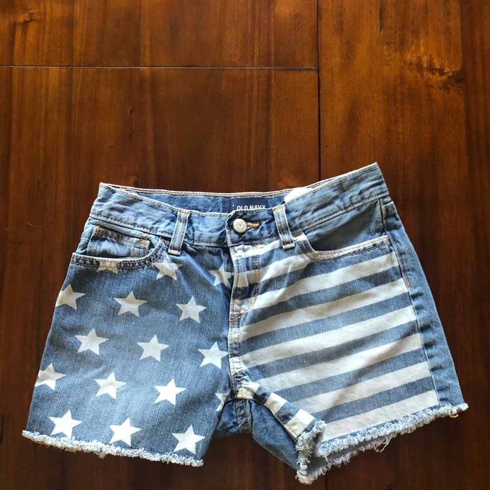 Old navy shorts